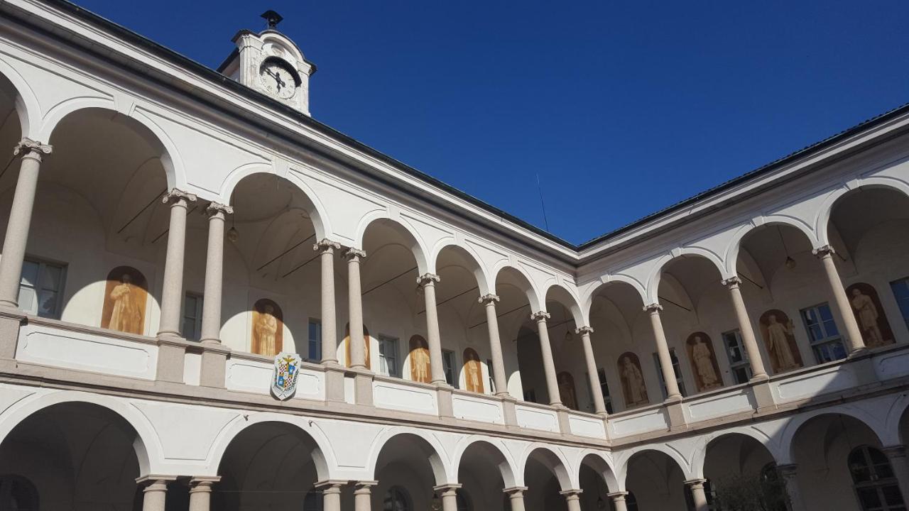 Villa Terzaghi Gorla Minore エクステリア 写真